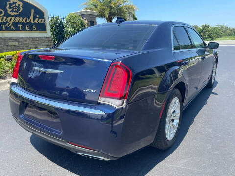 2017 Chrysler 300 Limited