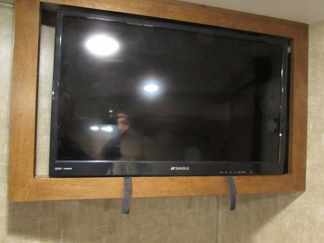 2015 KZ-RV DURANGO 29