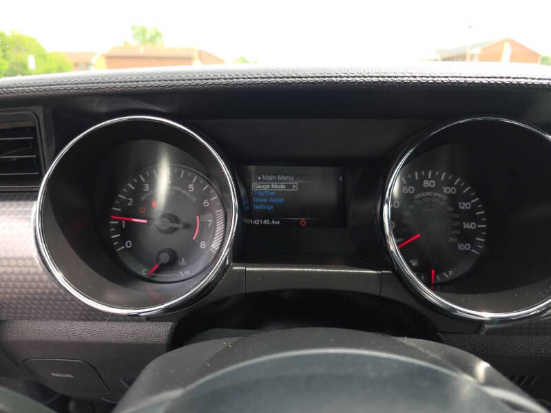 2016 Ford Mustang EcoBoost Premium