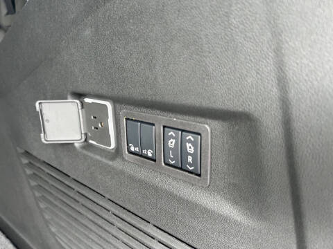 2025 GMC Yukon XL Elevation