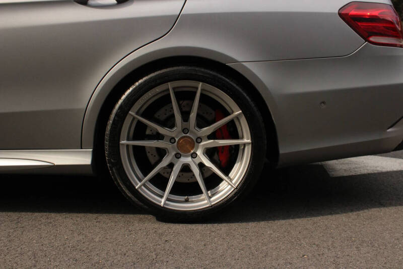 2016 Mercedes-Benz E-Class AMG E 63 S