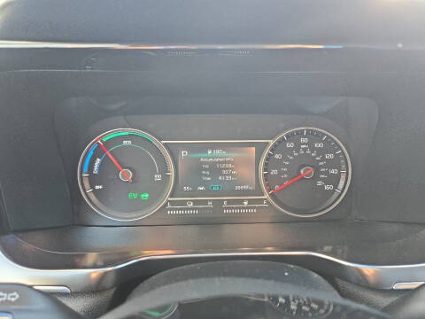 2023 Kia Sorento Hybrid EX