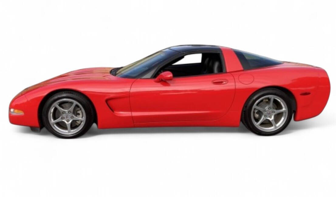 2004 Chevrolet Corvette 3