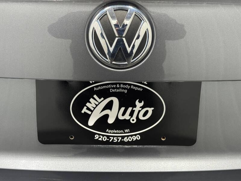 2015 Volkswagen Passat 1.8T SE