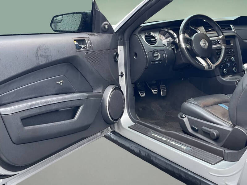 2012 Ford Mustang GT Premium