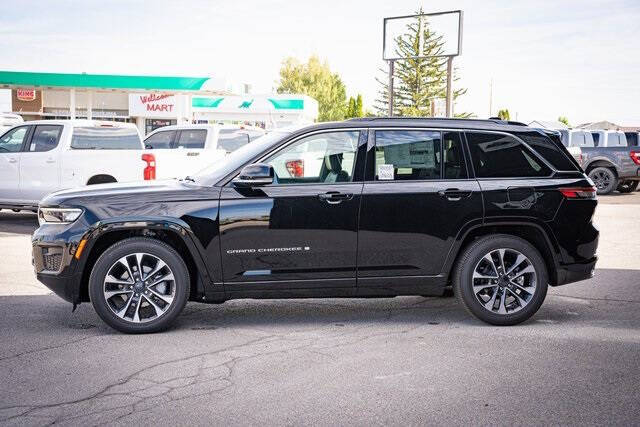 2025 Jeep Grand Cherokee Overland