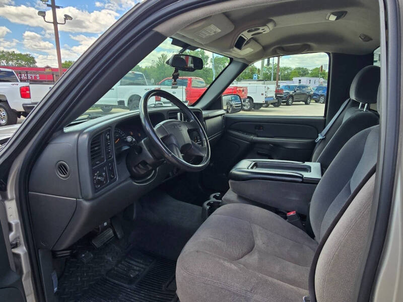 2004 GMC Sierra 1500 SLE