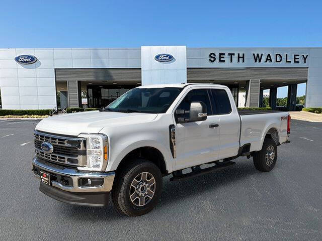 2025 Ford F-350 Super Duty XLT