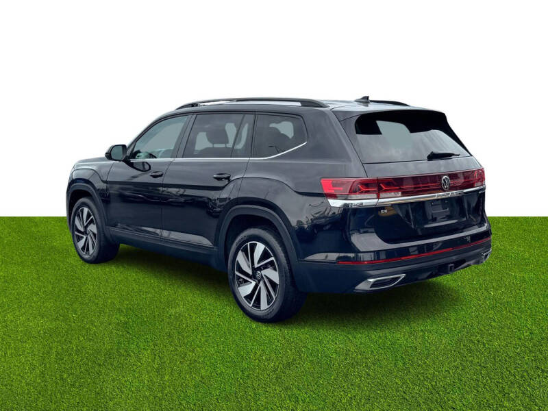 2024 Volkswagen Atlas SE
