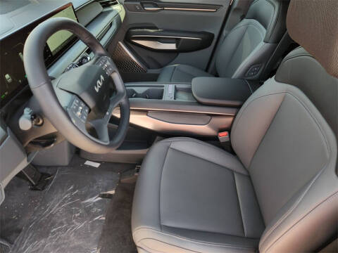 2026 Kia EV9 Light Long Range