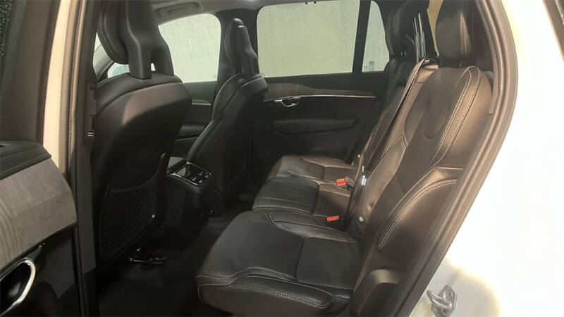 2022 Volvo XC90 T6 Inscription 7-Passenger