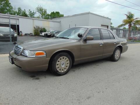 2003 Ford Crown Victoria for sale at CHEVYEXTREME8 USED CARS in Holly Hill FL