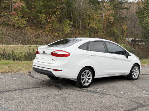 2014 Ford Fiesta SE