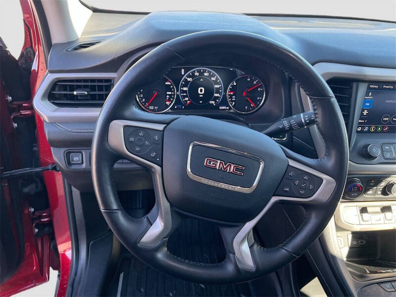 2021 GMC Acadia Denali