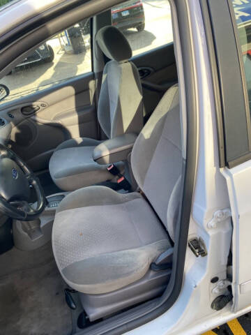 2003 Ford Focus ZX5