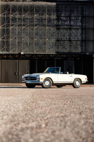 1969 Mercedes-Benz 280-Class