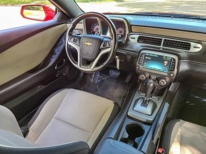 2014 Chevrolet Camaro 1LT photo 33