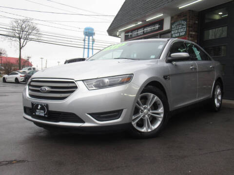 2015 Ford Taurus SEL