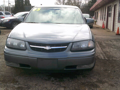 2005 Chevrolet Impala for sale at Clancys Auto Sales in South Beloit IL