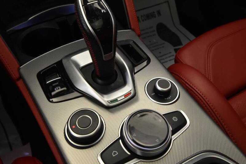 2021 Alfa Romeo Stelvio Ti