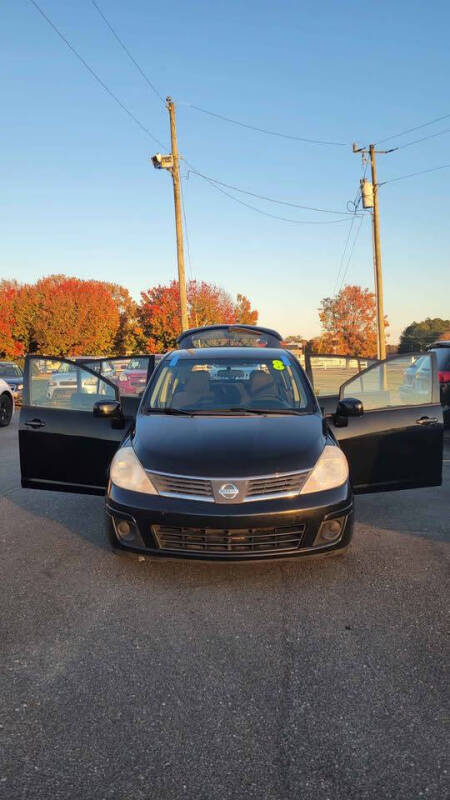 2008 Nissan Versa 1.8 SL