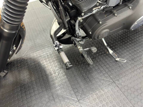 2012 Harley-Davidson Dyna