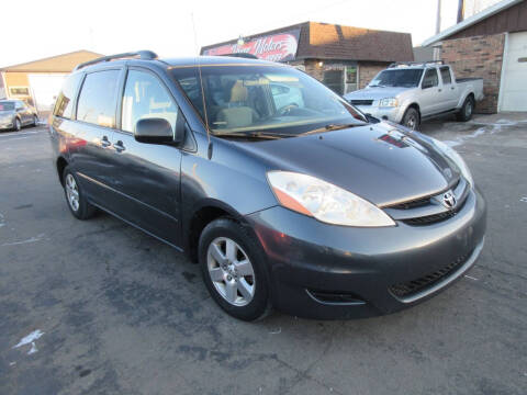 2009 Toyota Sienna for sale at Fox River Motors, Inc in Green Bay WI