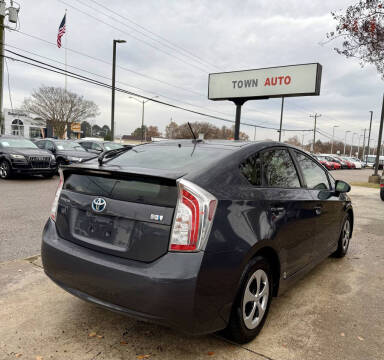 2013 Toyota Prius Three