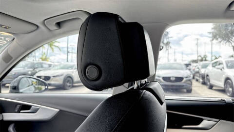 2017 Audi A4 2.0T quattro Prestige