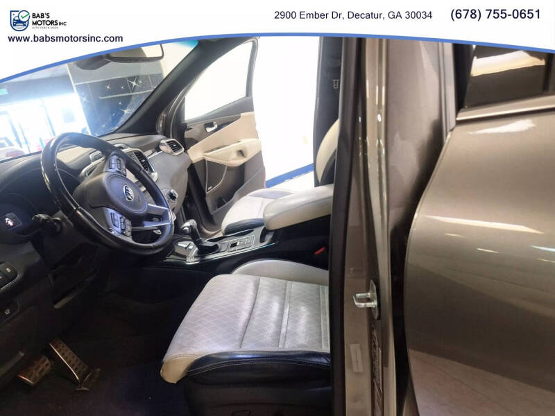 2017 Kia Sorento SX Limited V6