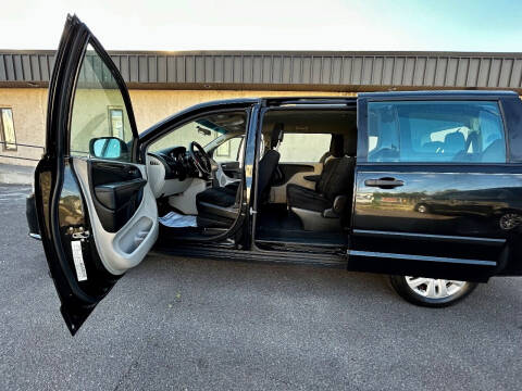 2016 Dodge Grand Caravan American Value Package