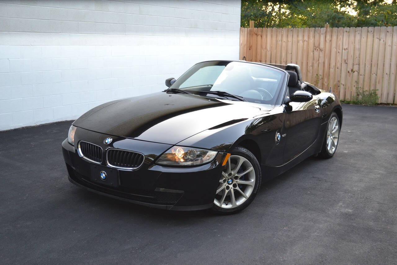 2006 BMW Z4 for sale at Knox Max Motors LLC in Knoxville, TN