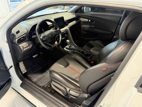 2021 Hyundai Veloster