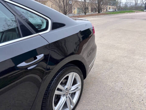 2013 Volkswagen Passat TDI SEL Premium