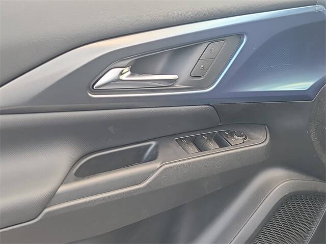 2026 Chevrolet Equinox EV LT 2