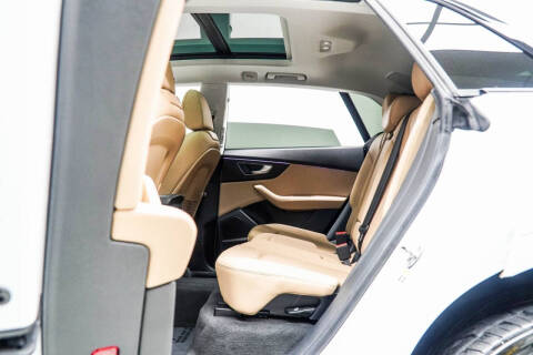 2021 Audi Q8 quattro Prestige 55 TFSI