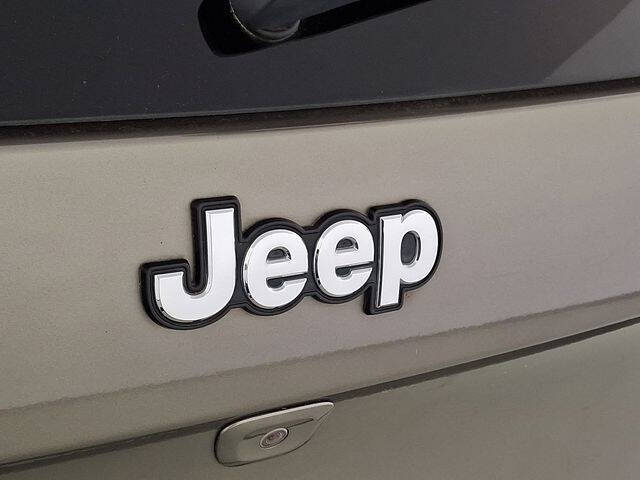 2017 Jeep Cherokee Sport