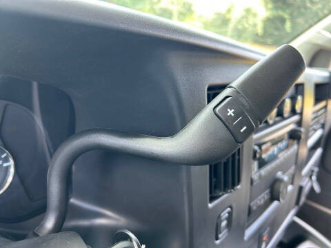 2026 Chevrolet Express 2500