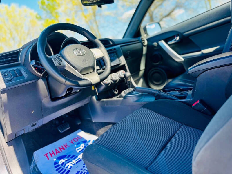 2011 Scion tC