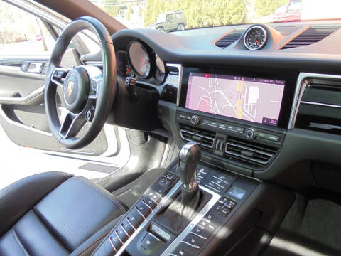 2021 Porsche Macan GTS