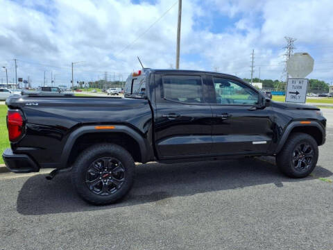 2025 GMC Canyon Elevation