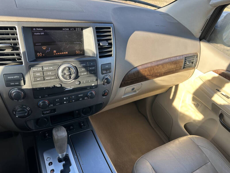 2008 Nissan Armada LE