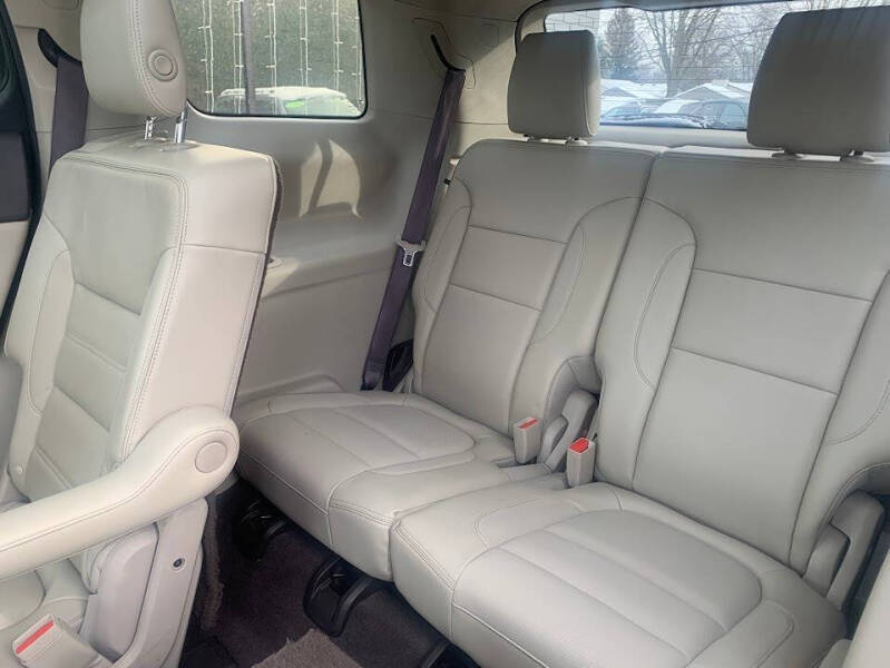 2017 GMC Acadia Denali