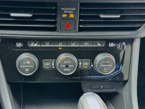 2020 Volkswagen Jetta R-Line