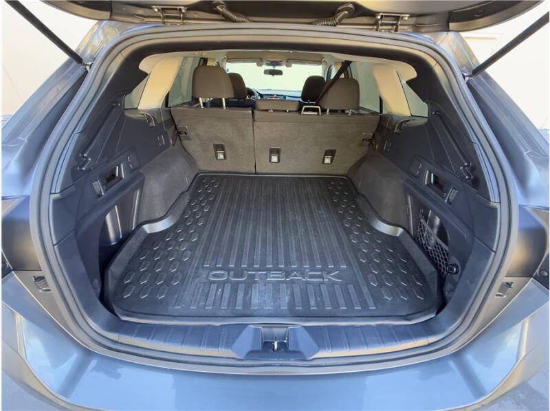 2020 Subaru Outback