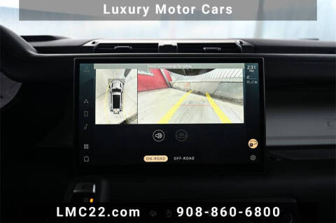 2023 Land Rover Defender 130 X-Dynamic SE