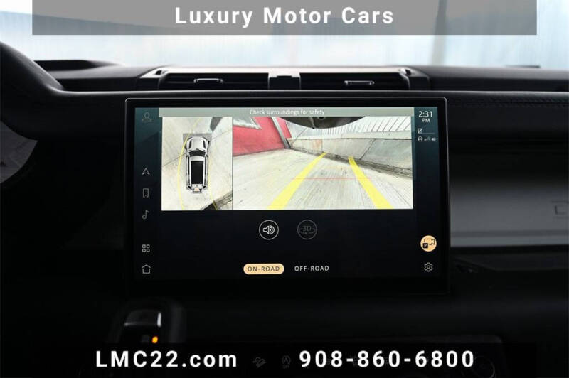 2023 Land Rover Defender 130 X-Dynamic SE