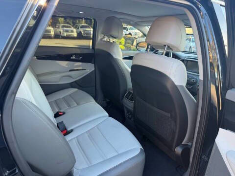 2017 Kia Sorento SX V6