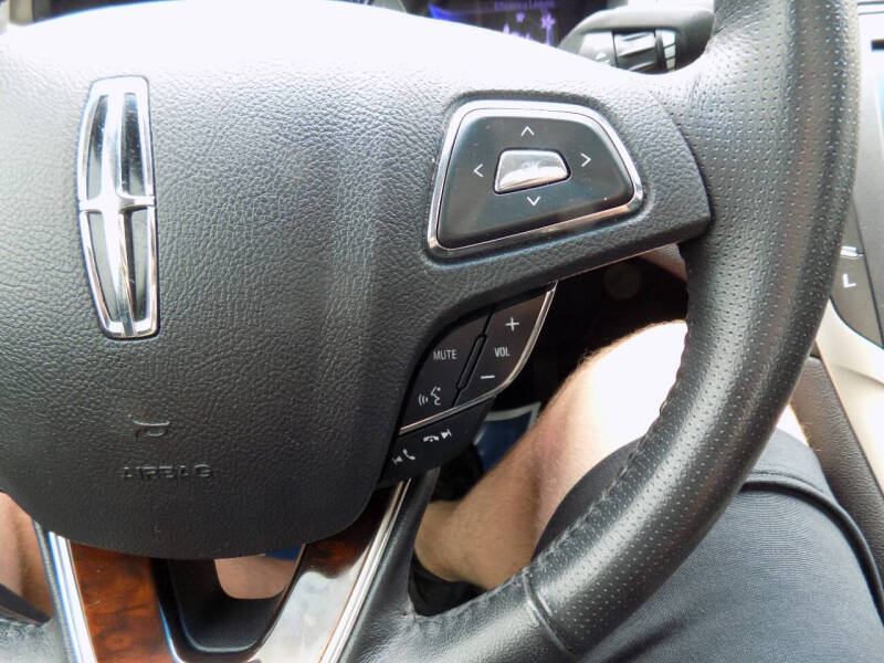 2013 Lincoln MKZ Hybrid