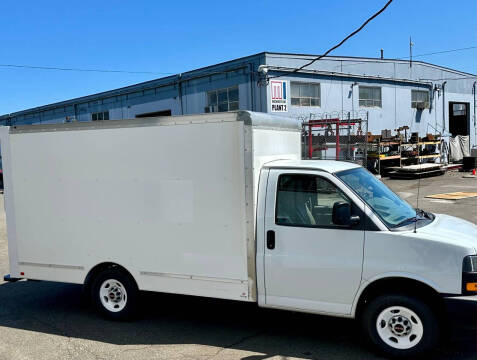 2019 GMC Savana